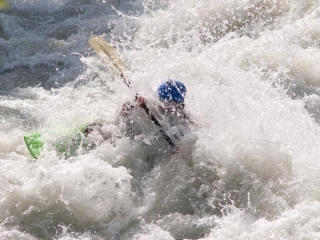  Advanced kayaking in the Aosta Valley 